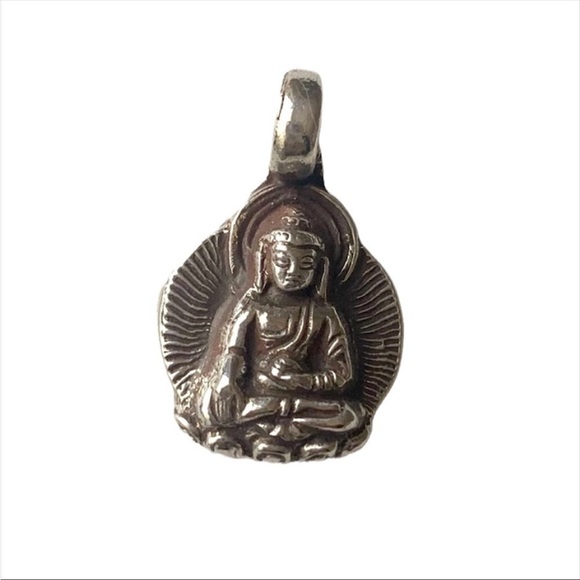 Buddha Sterling Silver Mini Pendant - Picture 2 of 4